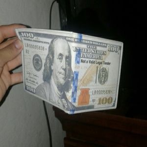 $100 bill wallet